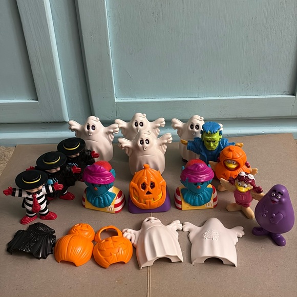 McDonald's Other - 1995 & 1998 McDonalds Halloween Toys (Ronald/Hamburglar/Grimace/Birdie)